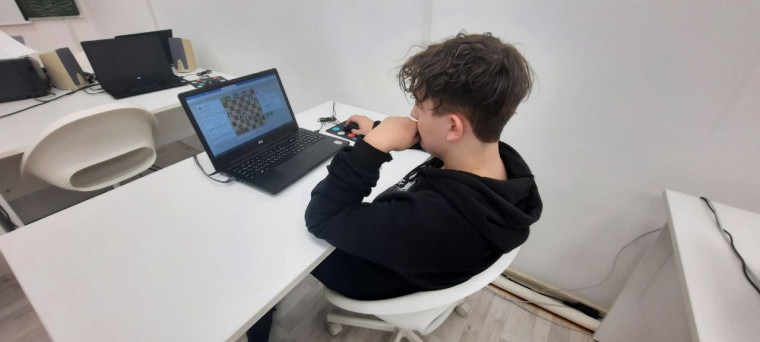 Шахматный онлайн-турнире среди школ города Радужный.
